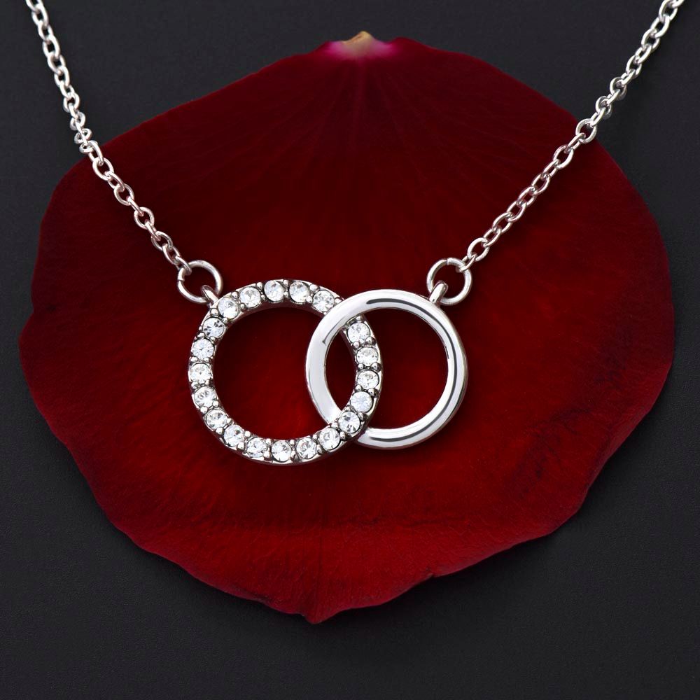 Mom Stepmom Mother's day Neckless Perfect Pair Neckless
